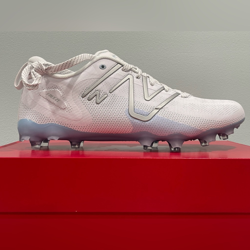 New Balance Freeze v4 Lacrosse Shoe